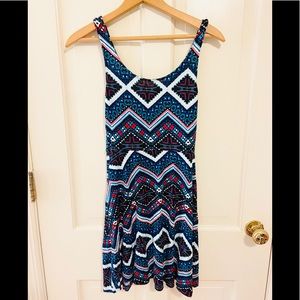 🌸 NWOT Indian/Aztec Express fit and flare dress